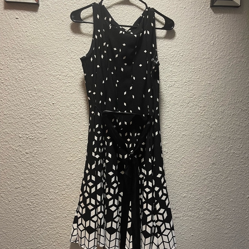 Black and White Geometric Dress